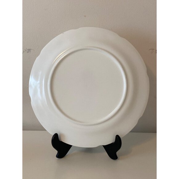 White Milk Glass Serving Platter 14 IN Round Grapes Leaves Replacement Vintage - Picture 9 of 9